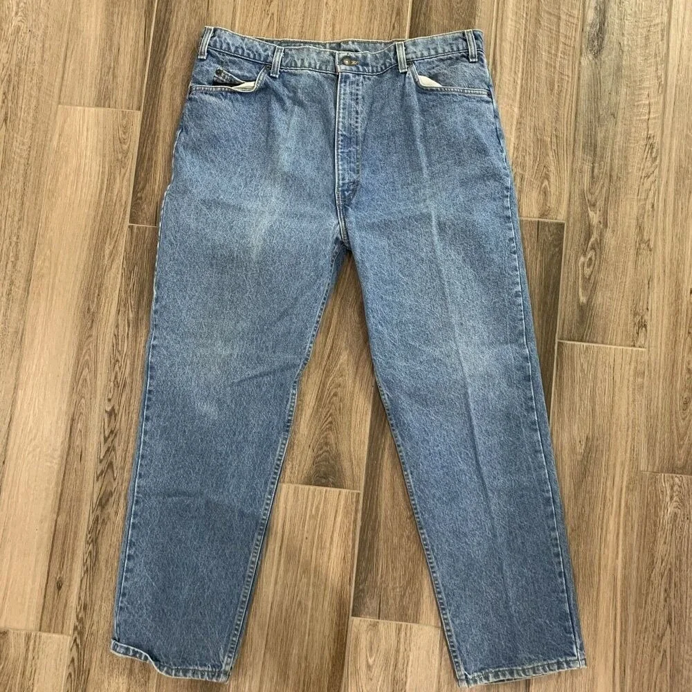 Vintage Levi's 540 Size 42‎ Jeans Straight Leg Distressed Leather Tag Tab Men's